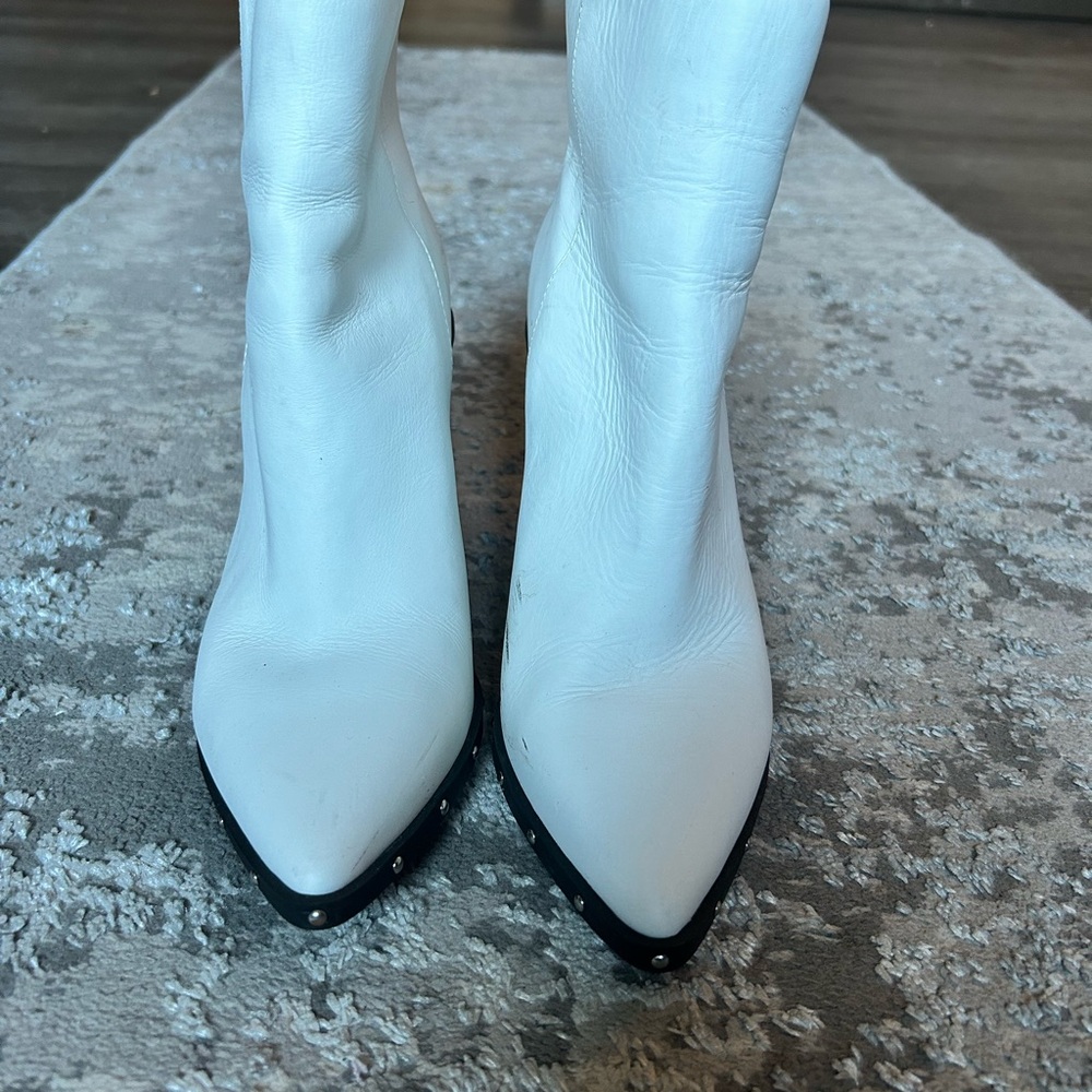 Aldo Chic White Heeled Boots